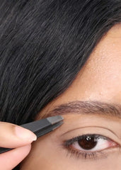 PRECISION SLANT TWEEZER - PINK