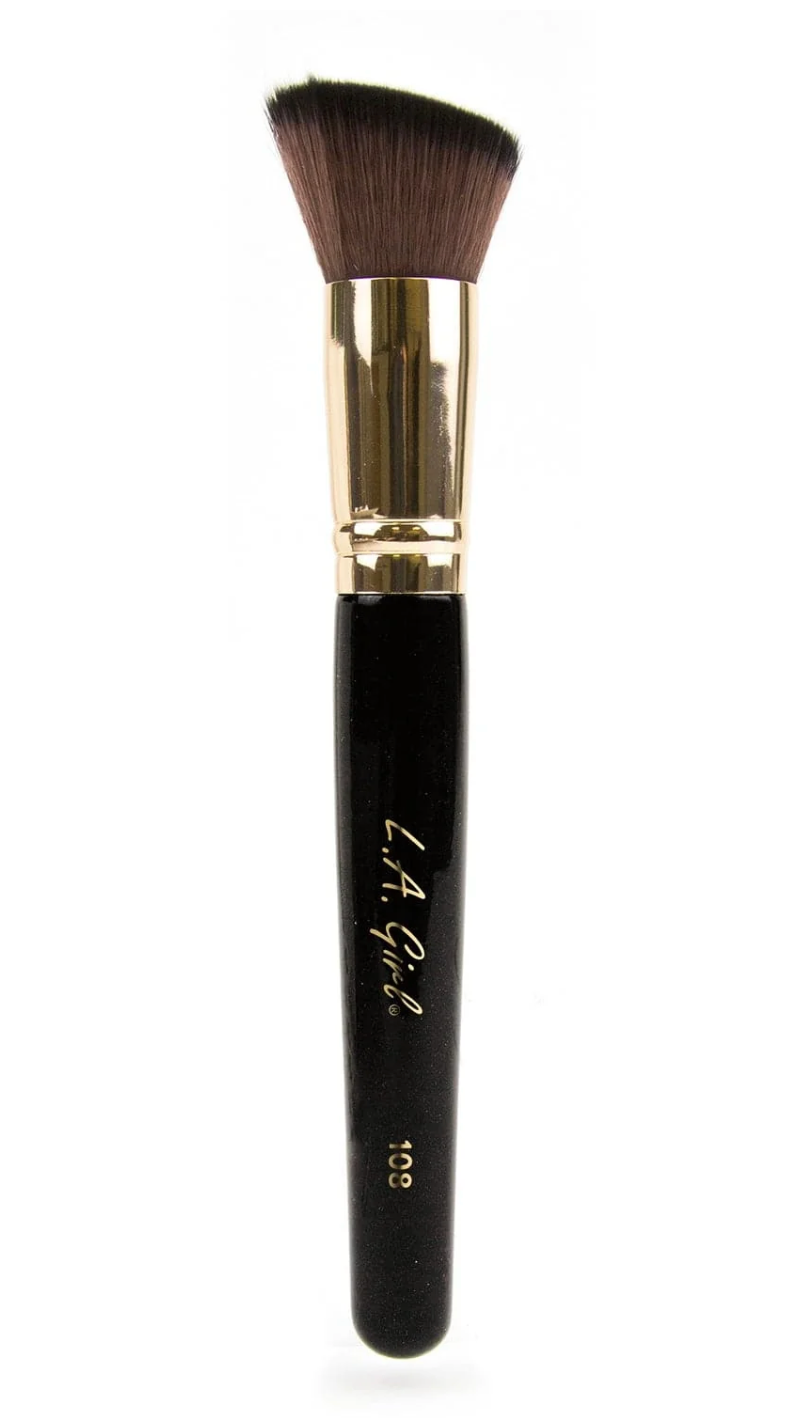 L.A. Girl Angled Buffer Brush